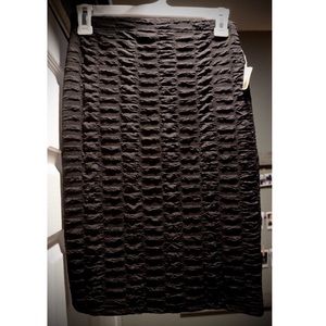 Forever21 Black Scrunchy Skirt Size S